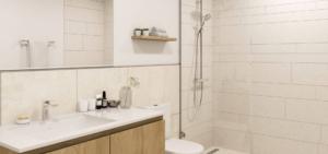 interior rehan residence Bathroom qnuvozj6iglxy8mbswgib1934llmrsu61phucgsaaw 1